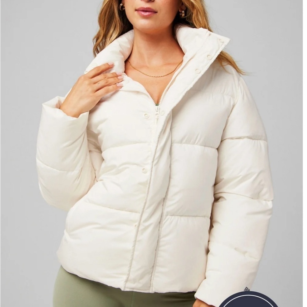 NWT Fabletics Essential Puffer​​​​​​​ - Picture 6 of 9